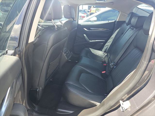 Used 2015 Maserati Ghibli RWD image 14