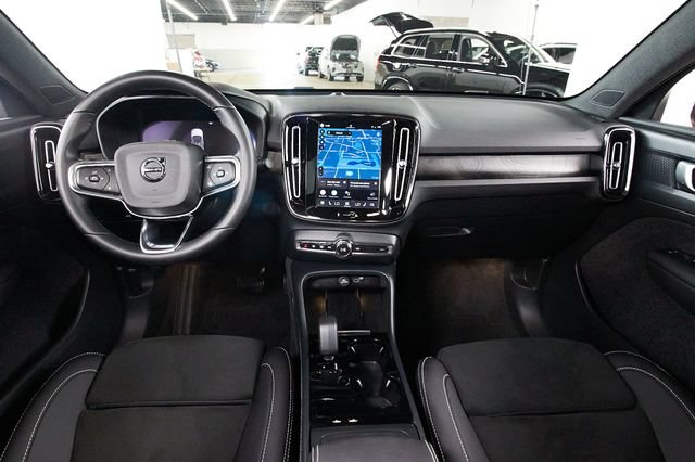 Certified 2023 Volvo C40 P8 Recharge Plus AWD/4WD image 7