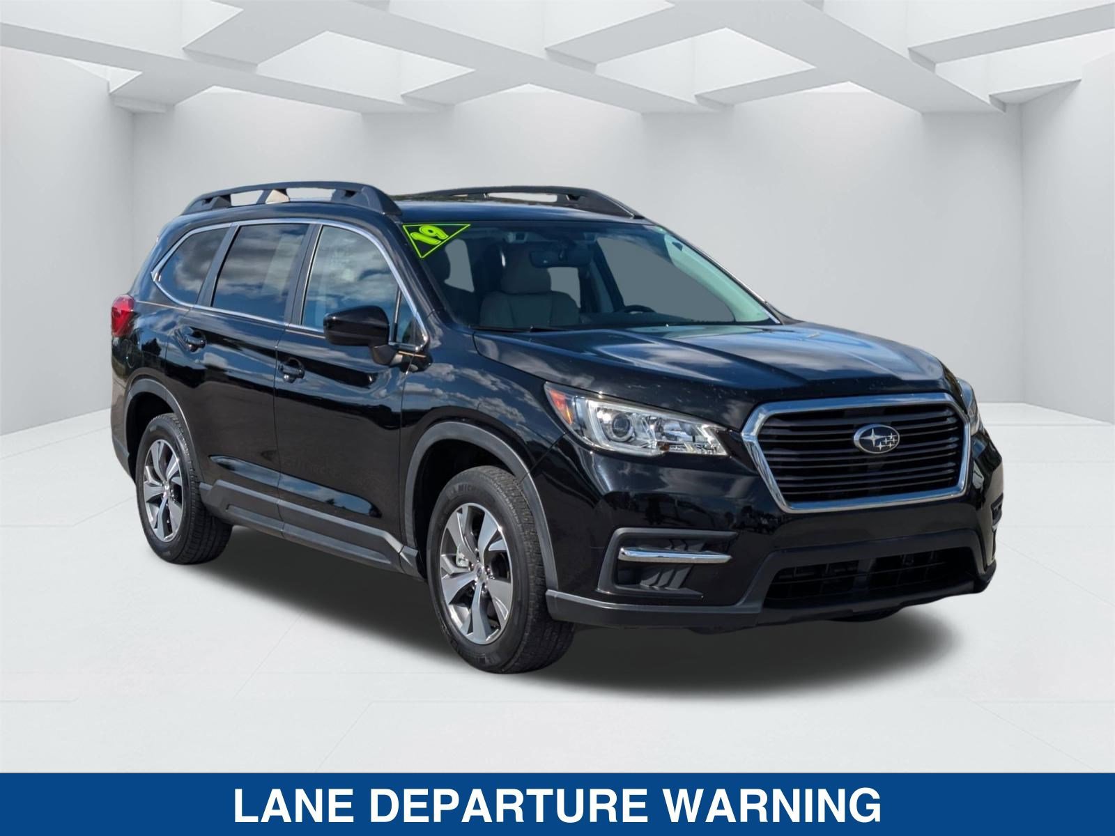 Used 2019 Subaru Ascent Premium image 2
