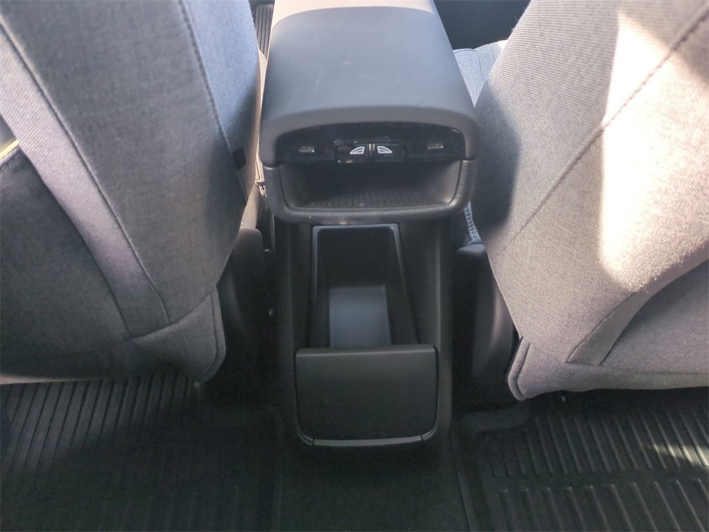 Used 2025 Volvo EX30 Ultra image 27