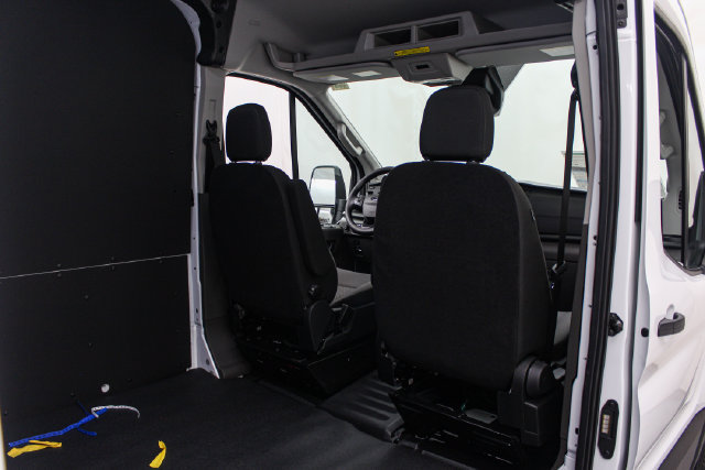 New 2027 Ford Transit 250 148 Medium Roof w/ Load Area Protection Package RWD image 14