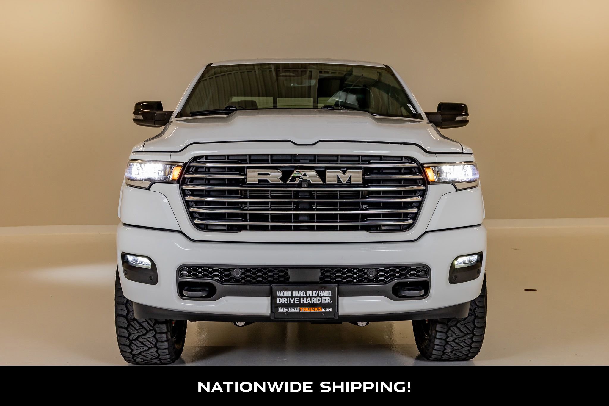 Used 2025 RAM 1500 Laramie w/ Laramie Southwest Edition AWD/4WD image 4