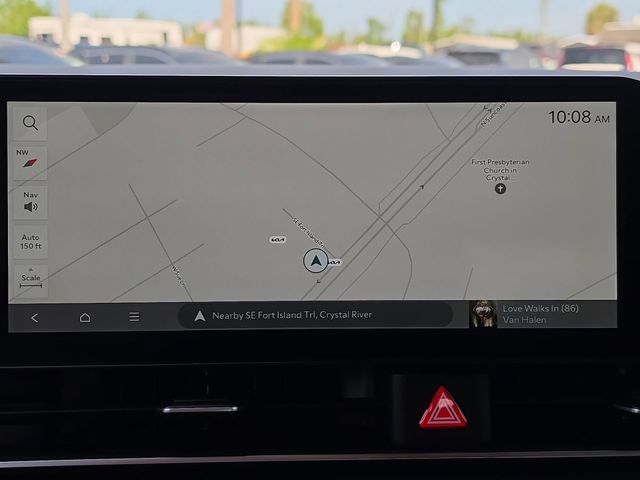 Used 2025 Kia Carnival EX image 33