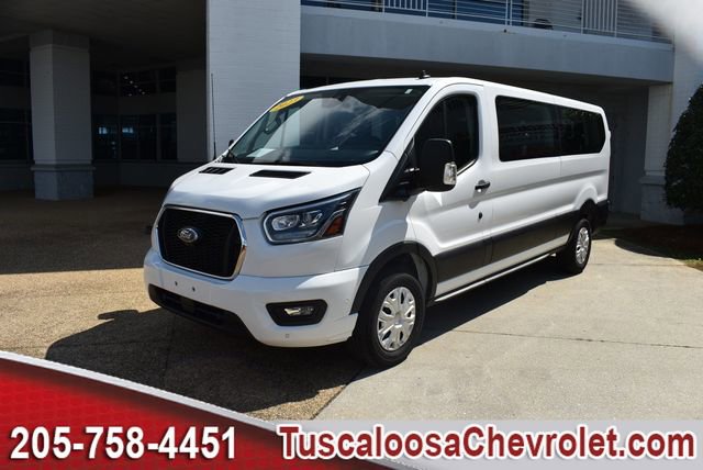 Used 2023 Ford Transit 350 XLT image 5