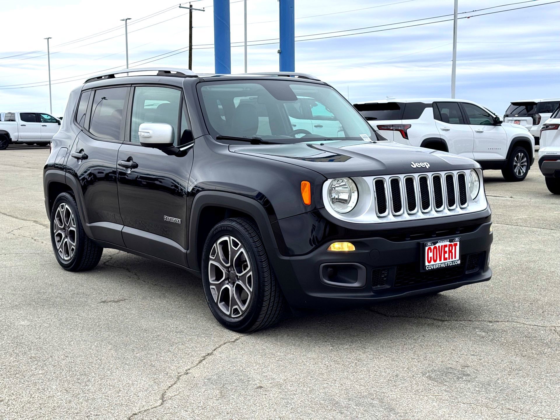 Used 2016 Jeep Renegade Limited image 4