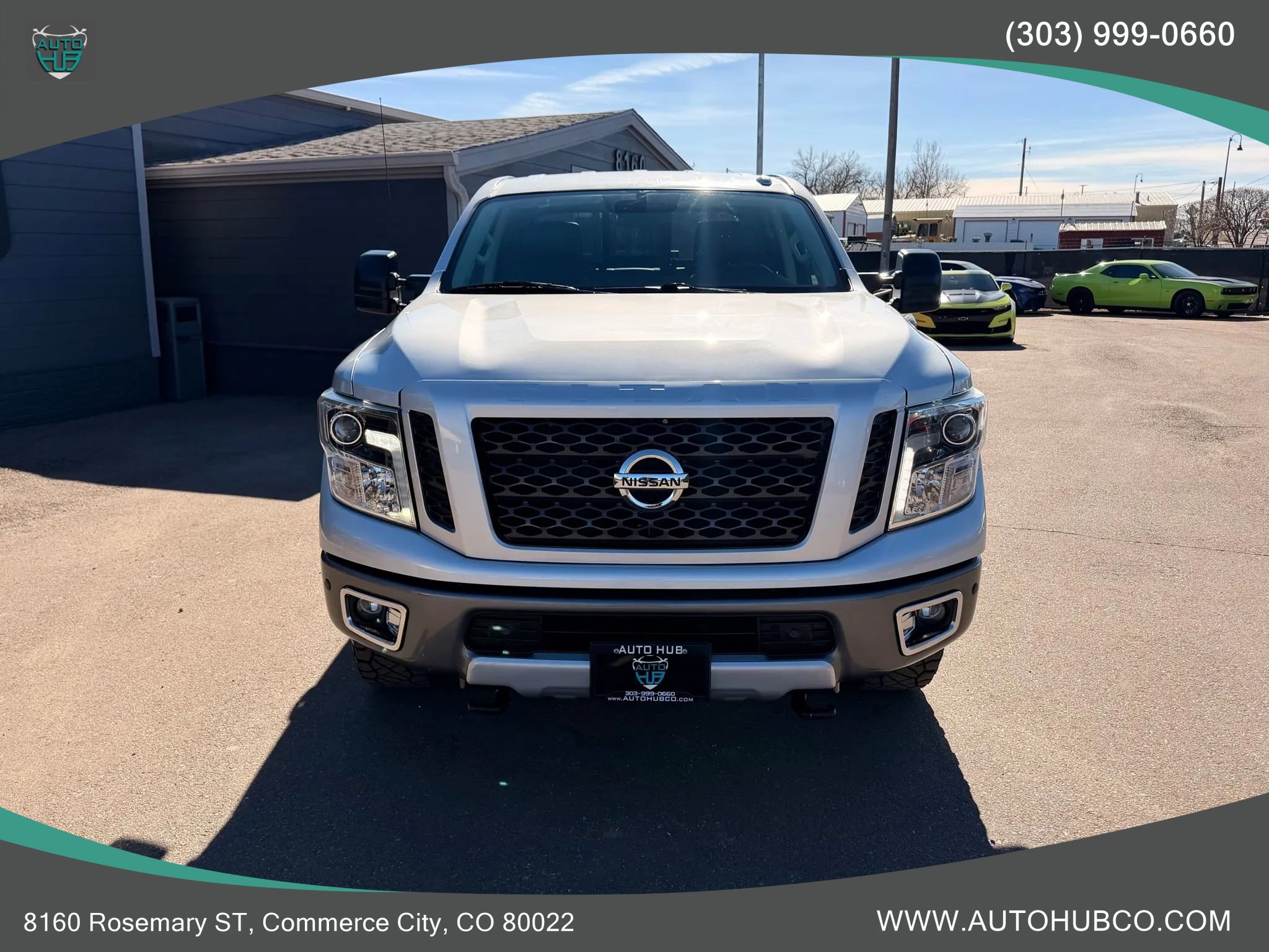 Used 2017 Nissan Titan PRO-4X AWD/4WD image 3