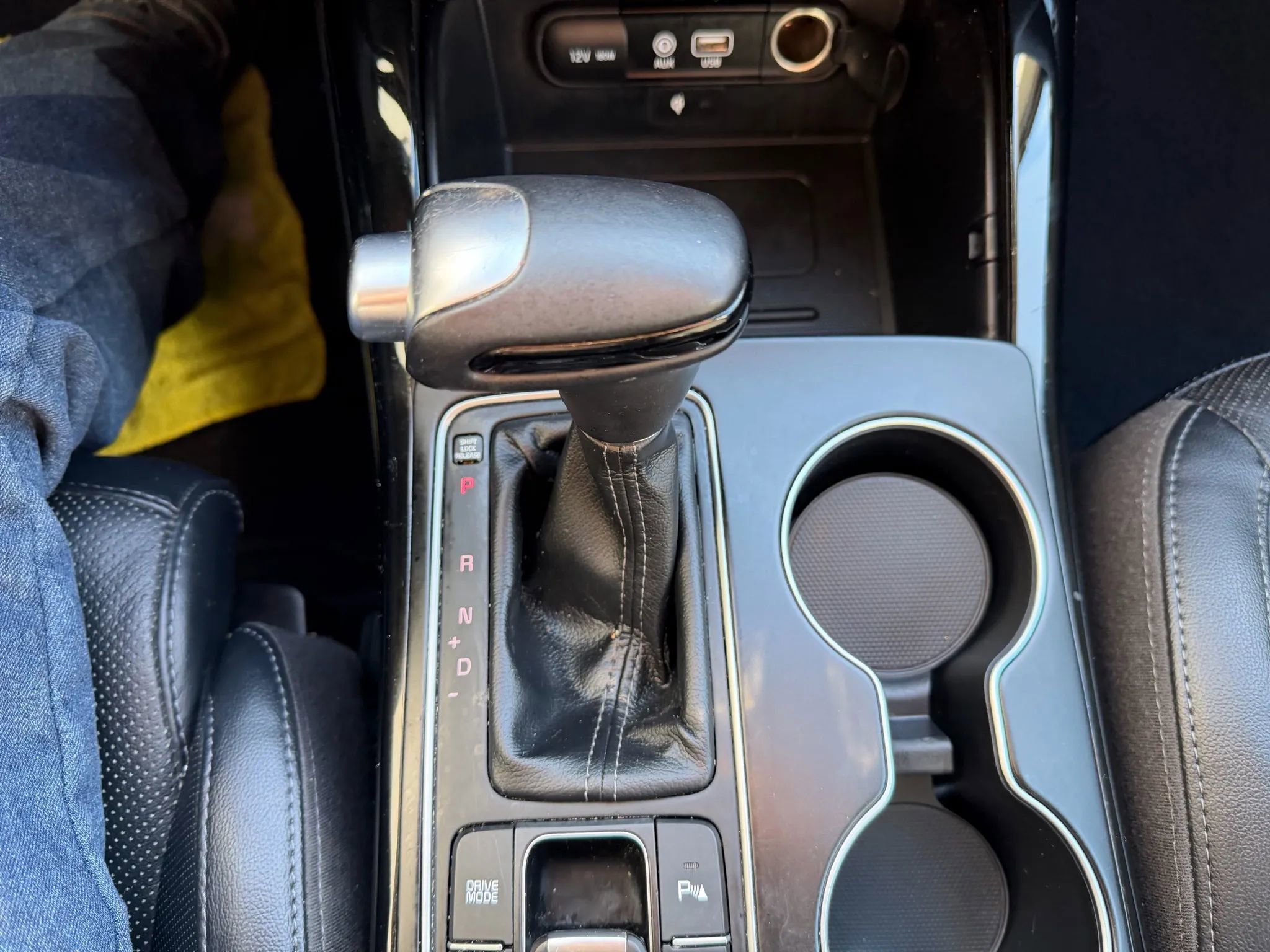 Used 2019 Kia Sorento SX image 22
