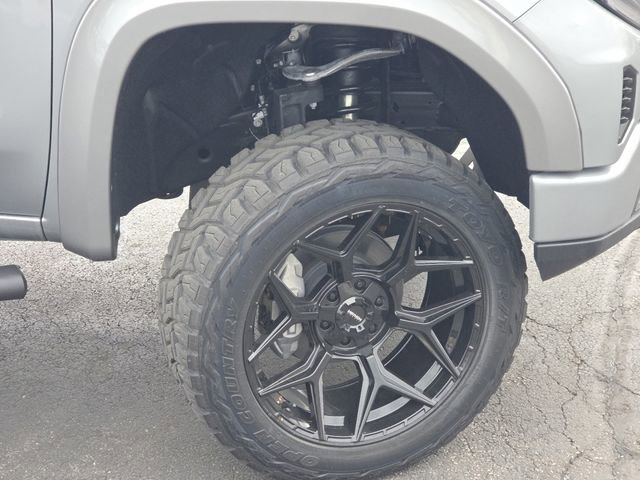 New 2025 GMC Sierra 1500 Elevation w/ Elevation Premium Package image 27