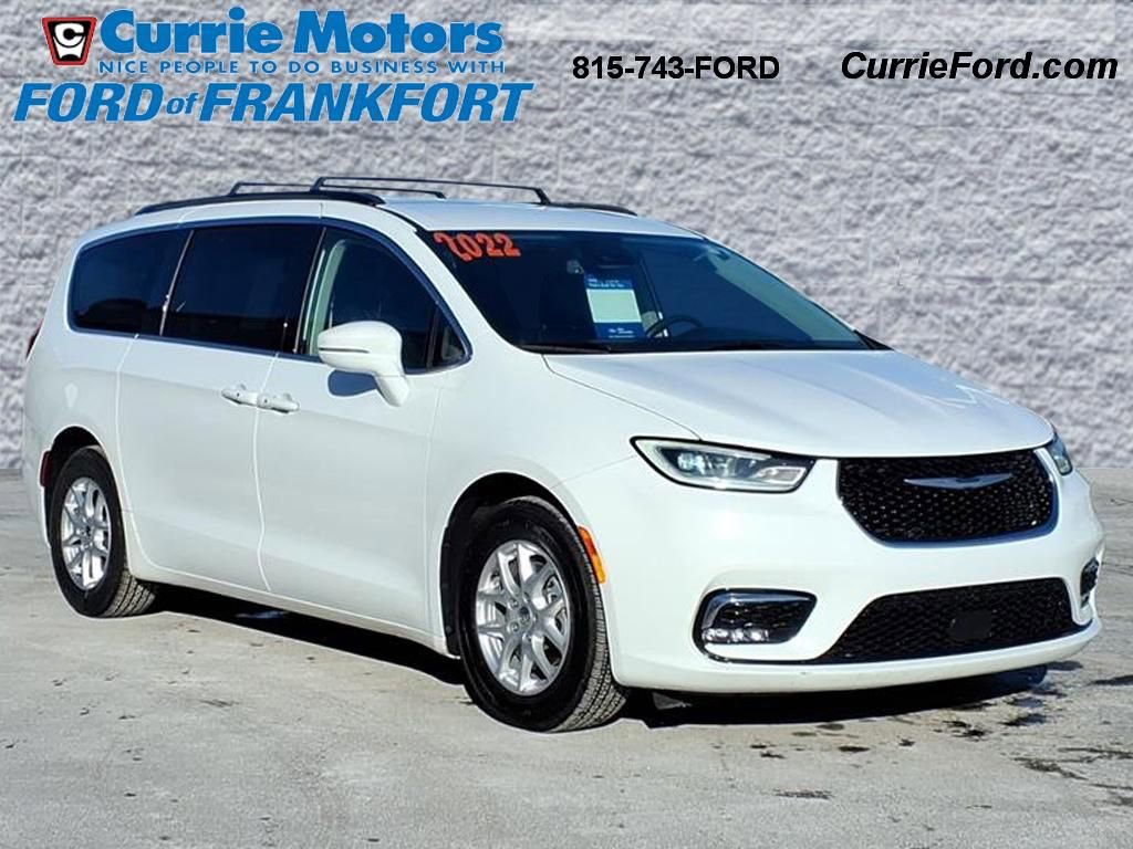 Used 2022 Chrysler Pacifica Touring-L