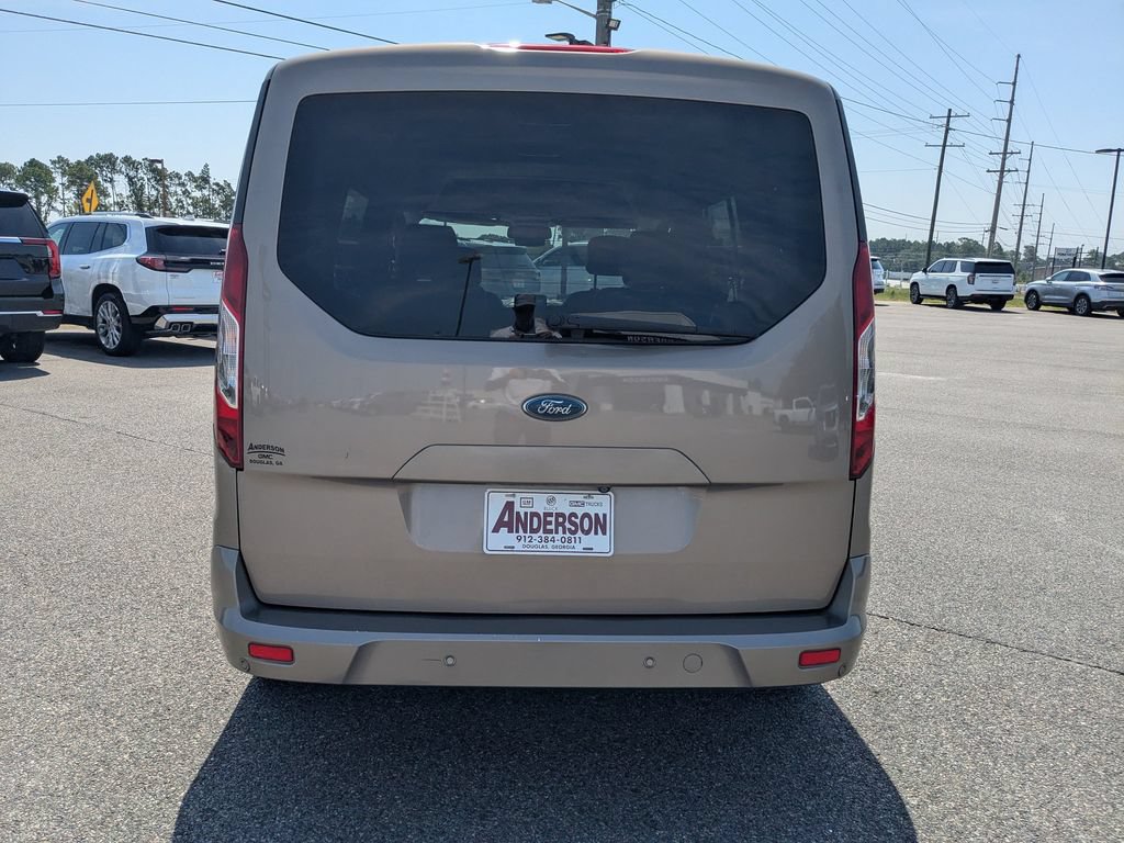 Used 2020 Ford Transit Connect XLT FWD image 5