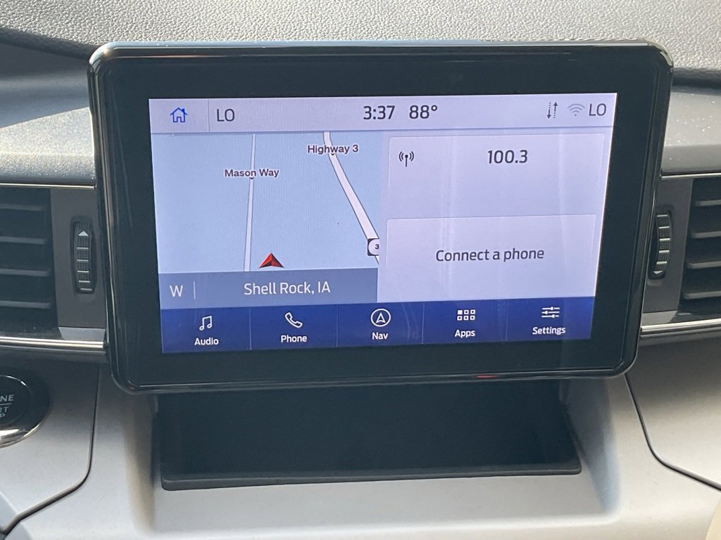 Used 2023 Ford Explorer XLT w/ Equipment Group 202A image 14