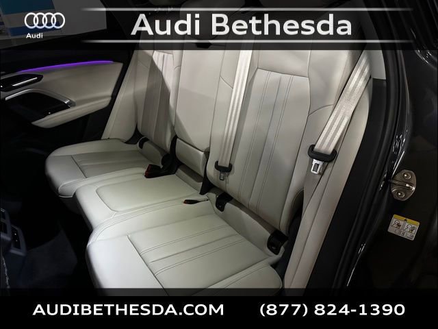 Certified 2025 Audi Q5 2.0T Premium Plus w/ Premium Plus image 28
