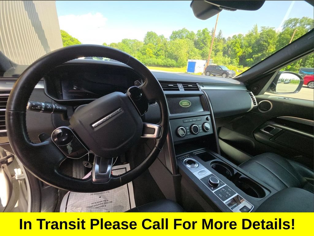 Used 2020 Land Rover Discovery Landmark AWD/4WD image 4