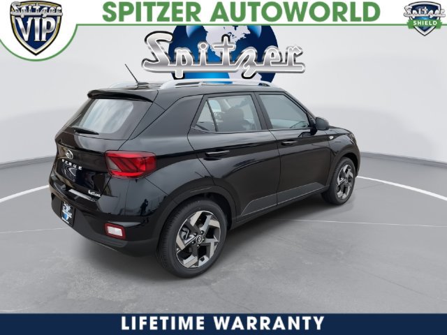 New 2026 Hyundai Venue SEL FWD image 14