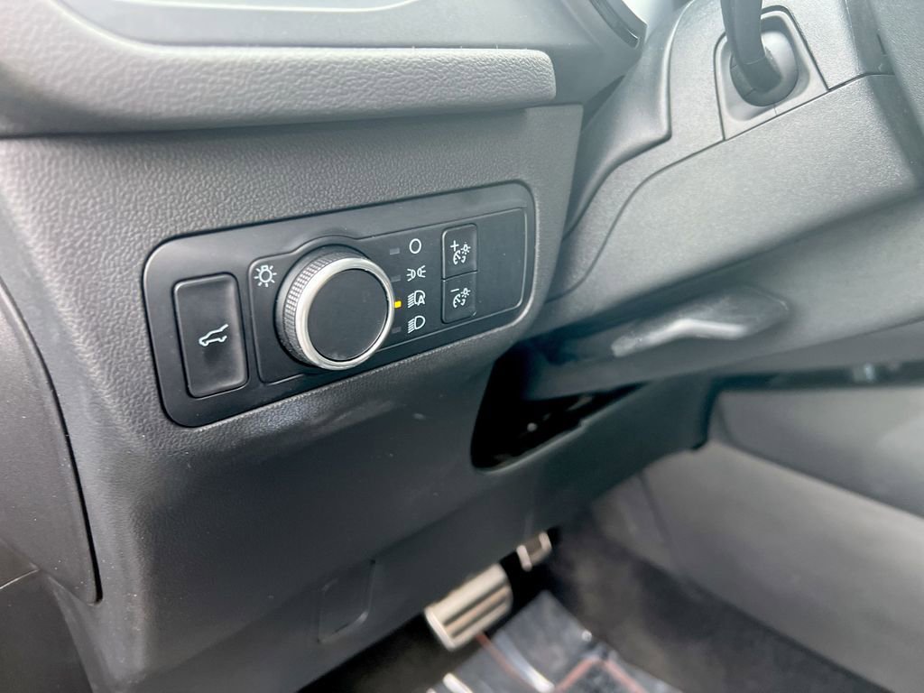 Used 2023 Ford Escape ST-Line image 16