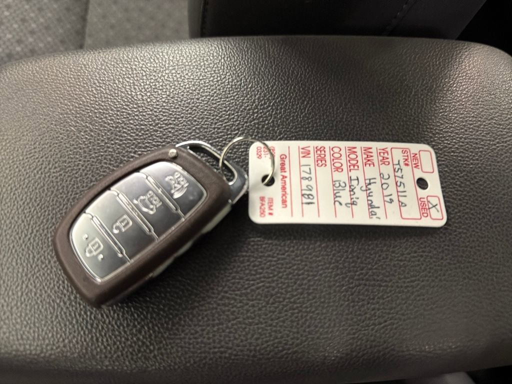 Used 2019 Hyundai Ioniq Blue image 27