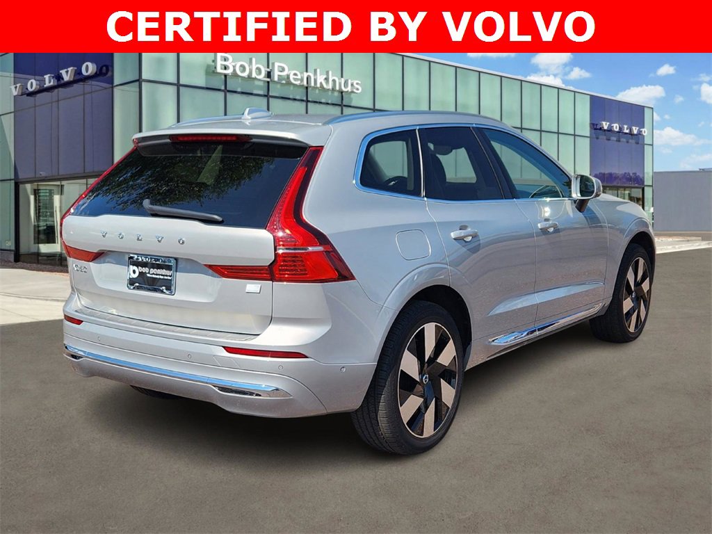 Used 2023 Volvo XC60 T8 Plus w/ Protection Package Premier image 3