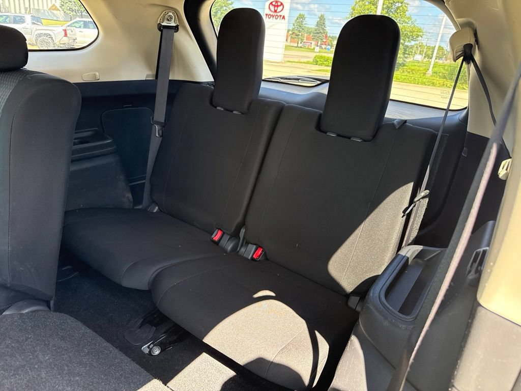 Used 2016 Mitsubishi Outlander SE AWD/4WD image 10