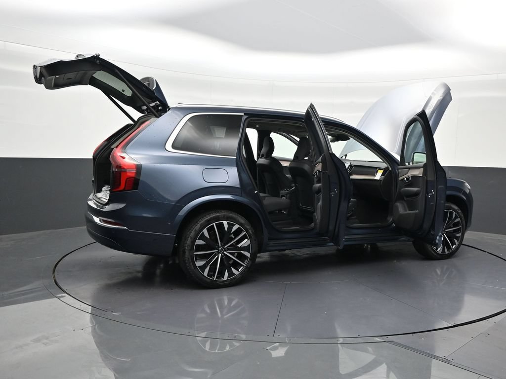 New 2026 Volvo XC90 T8 Plus AWD/4WD image 29