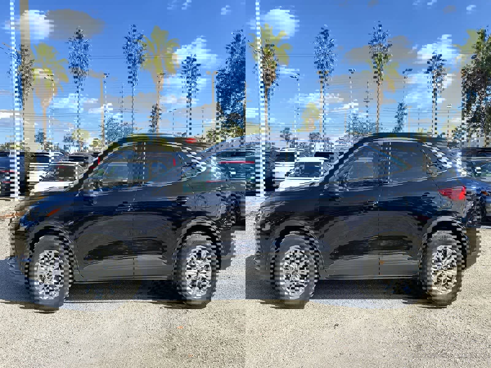 Used 2023 Ford Escape Active image 3