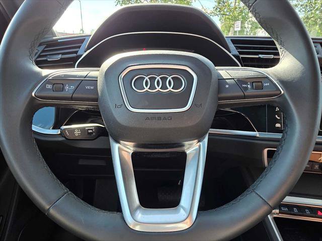 Used 2025 Audi Q3 2.0T Premium Plus w/ Premium Plus Package AWD/4WD image 24