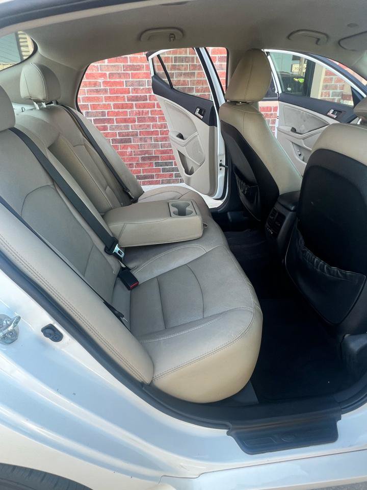 Used 2012 Kia Optima EX FWD image 31