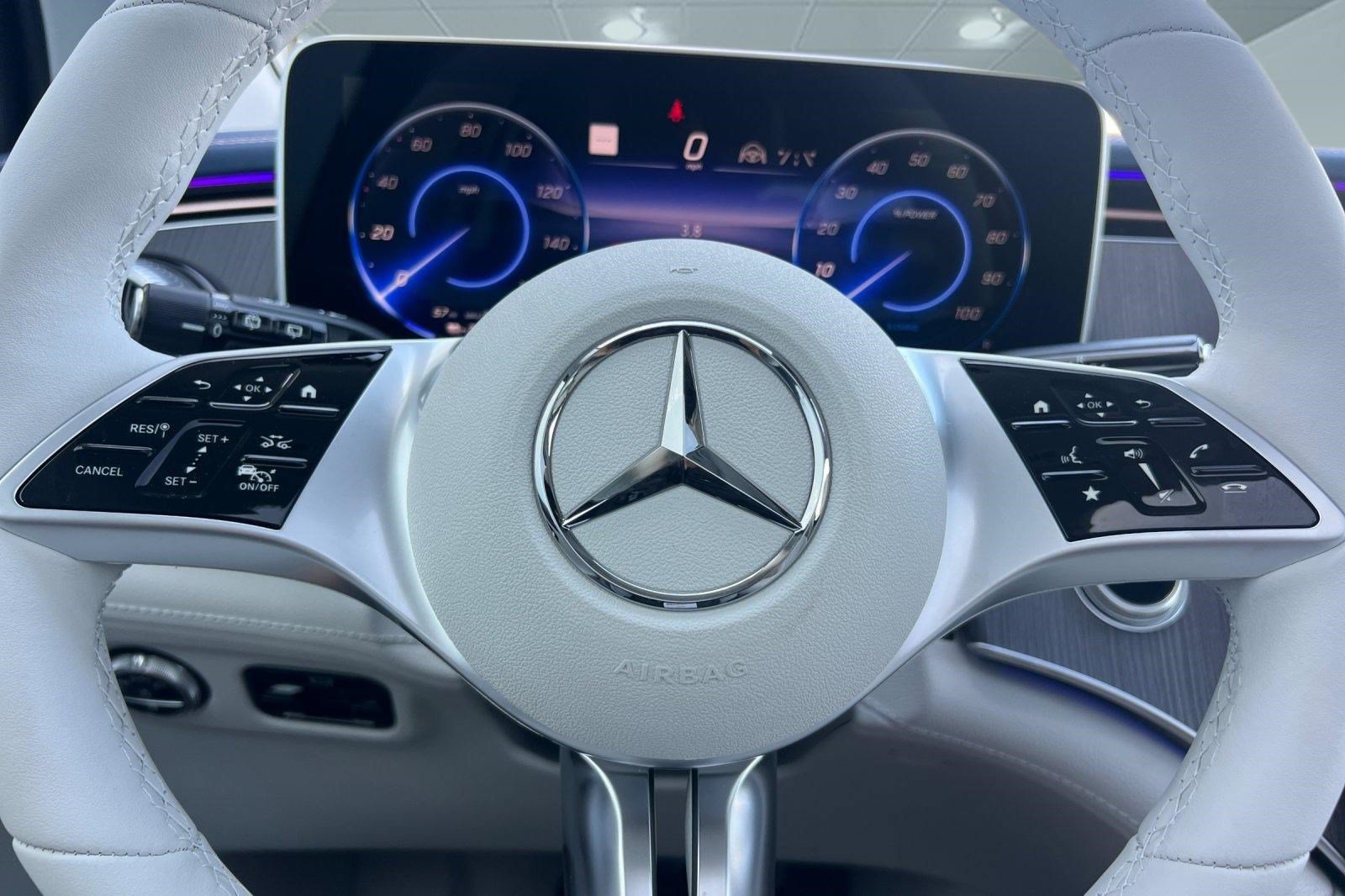 New 2026 Mercedes-Benz EQE 320+ SUV image 10