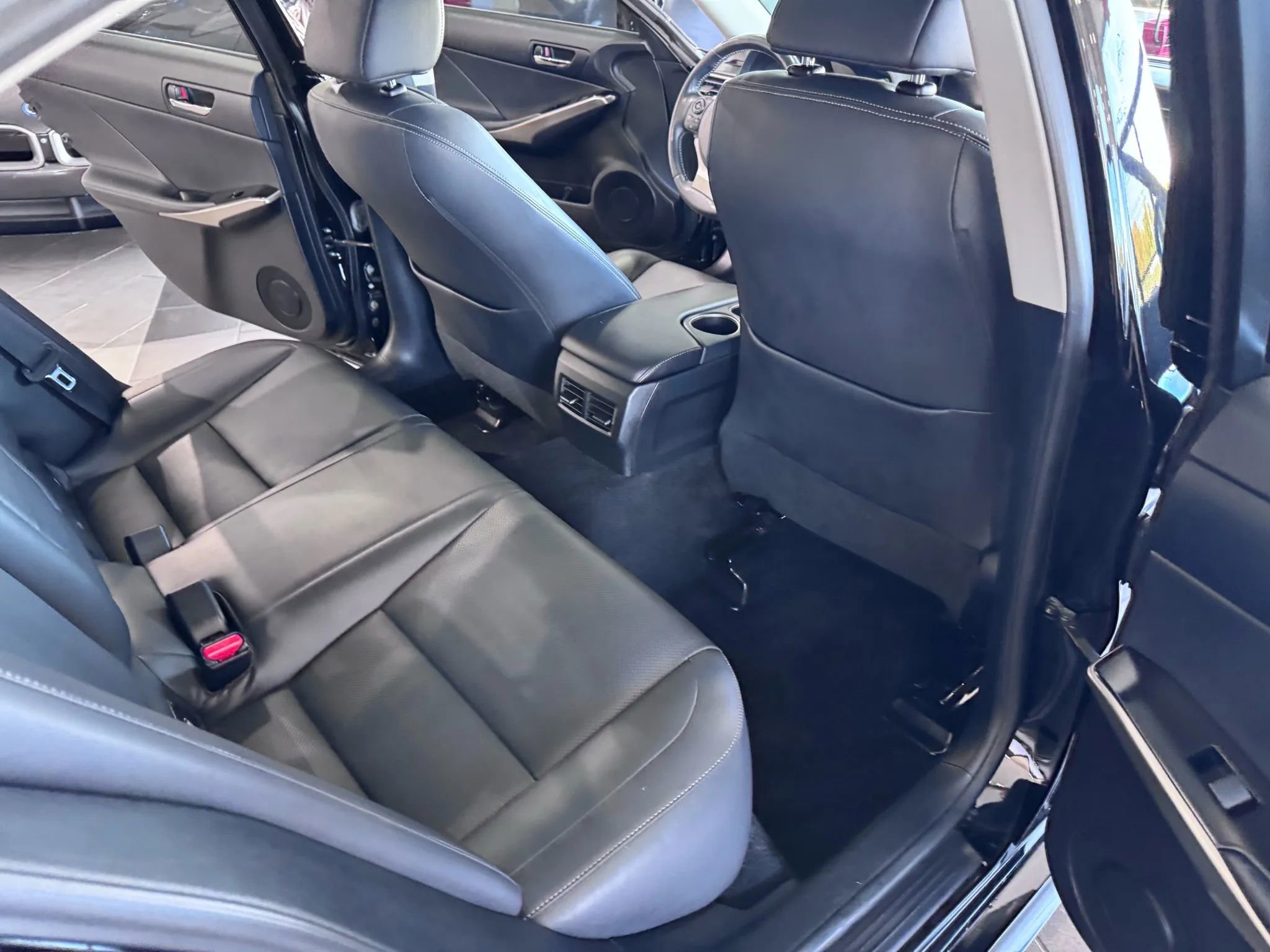 Used 2014 Lexus IS 250 AWD image 15