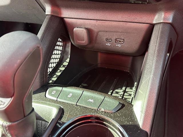 Used 2024 Chevrolet TrailBlazer LT image 26