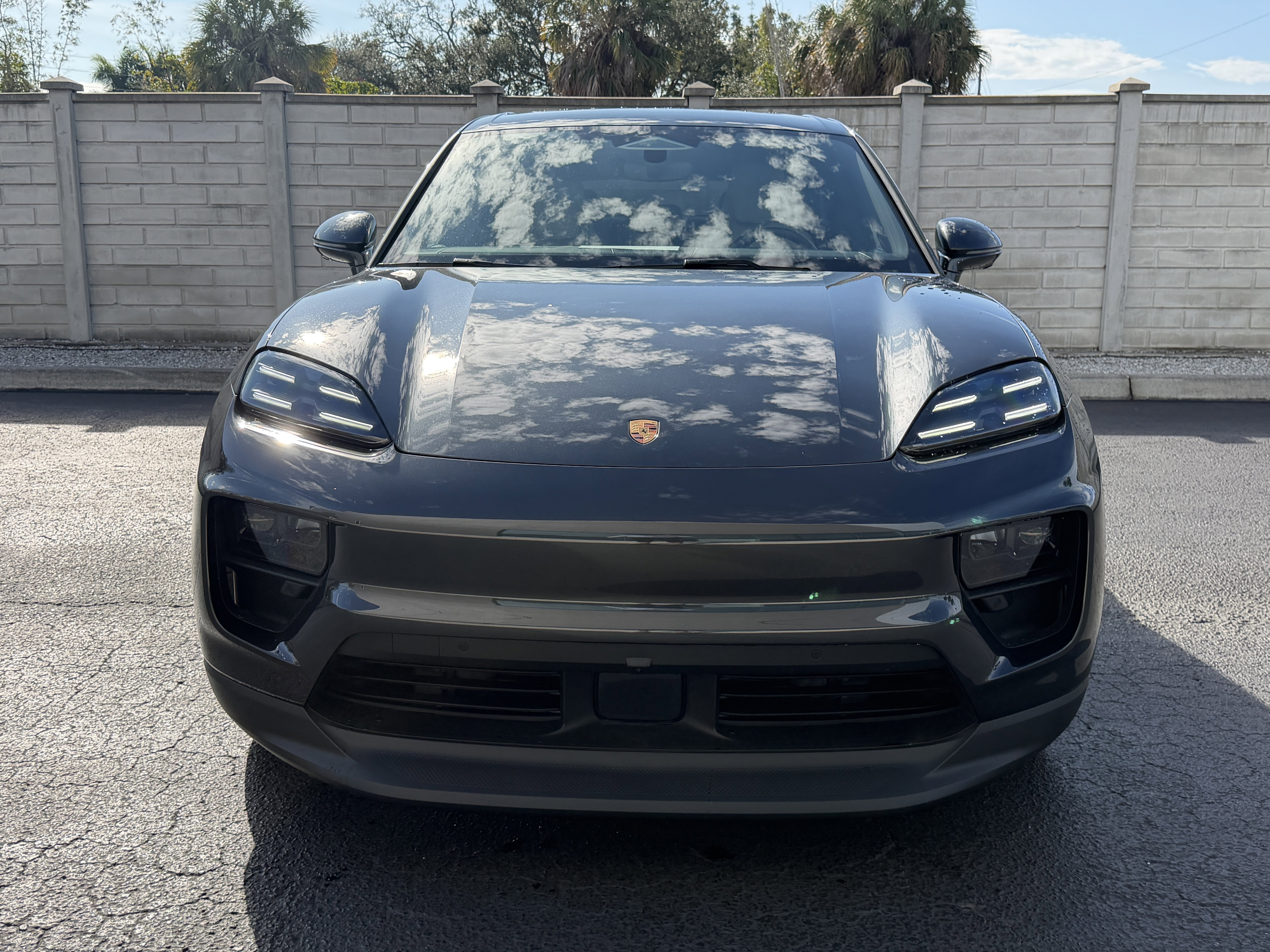 Certified 2024 Porsche Macan 4 Electric image 10