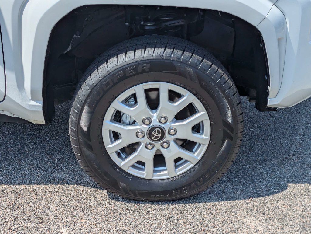 Used 2024 Toyota Tacoma SR5 RWD image 11