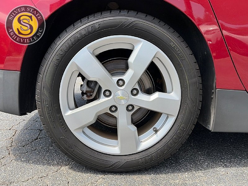Used 2013 Chevrolet Volt Premium w/ Premium Trim Package FWD image 9