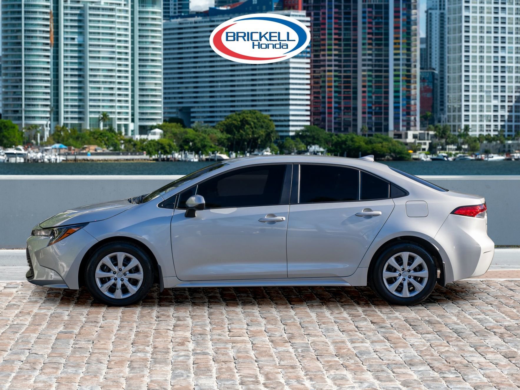 Used 2025 Toyota Corolla LE image 8