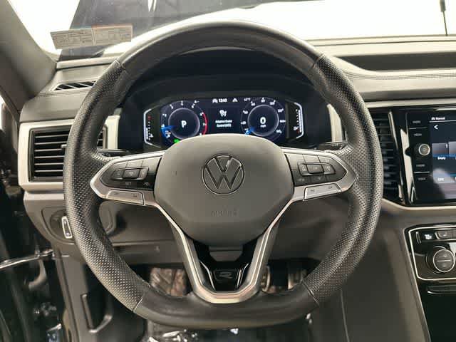 Used 2023 Volkswagen Atlas Cross Sport SEL R-Line AWD/4WD image 8