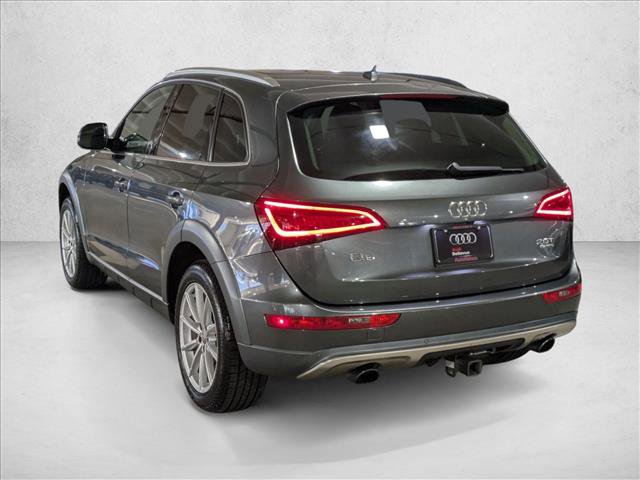 Used 2017 Audi Q5 2.0T Premium Plus w/ Technology Package image 8