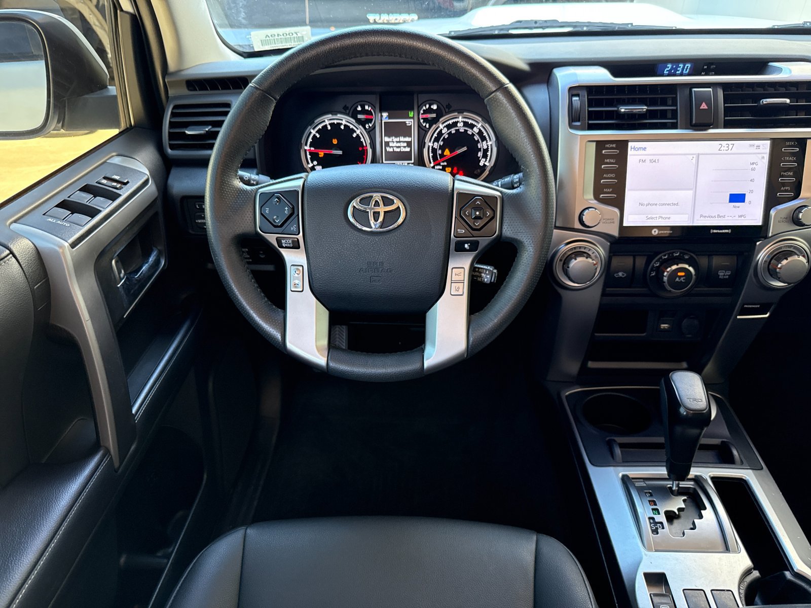 Used 2024 Toyota 4Runner TRD Sport AWD/4WD image 13