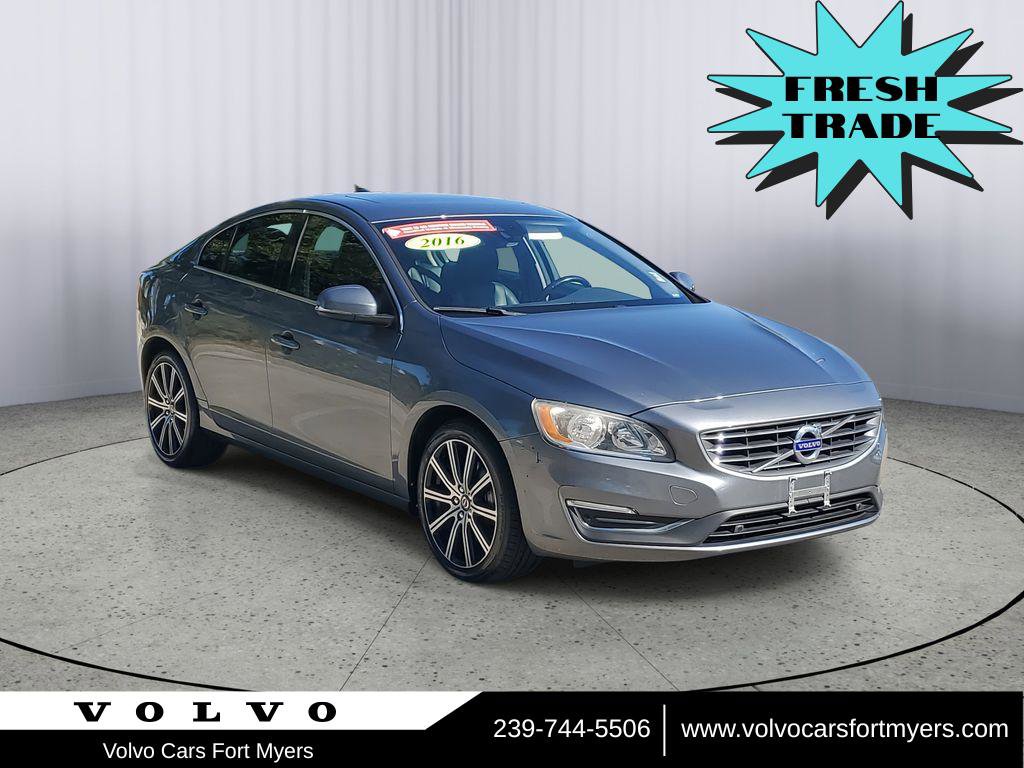 Used 2016 Volvo S60 T6 w/ Convenience Package
