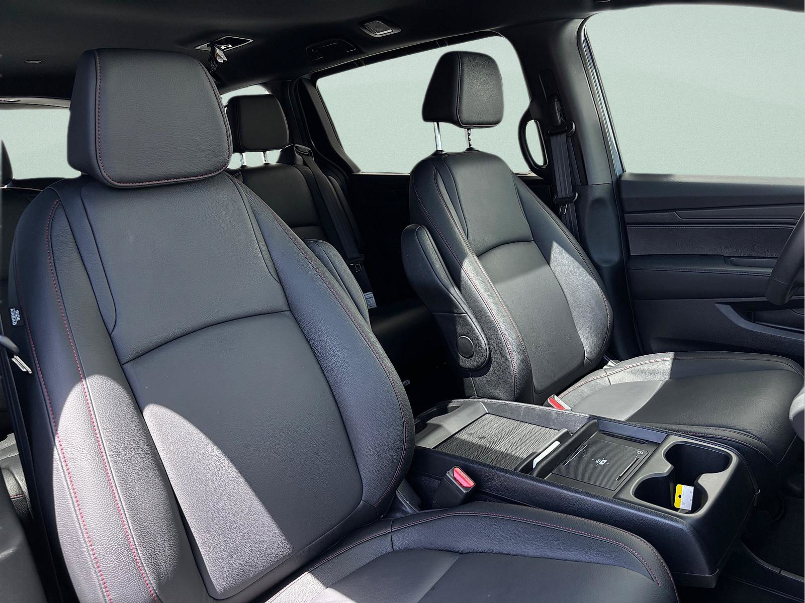 Certified 2025 Honda Odyssey Sport-L image 37