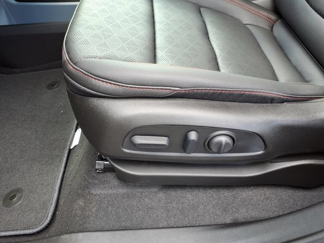 New 2027 Chevrolet Bolt RS w/ Technology Package FWD image 7