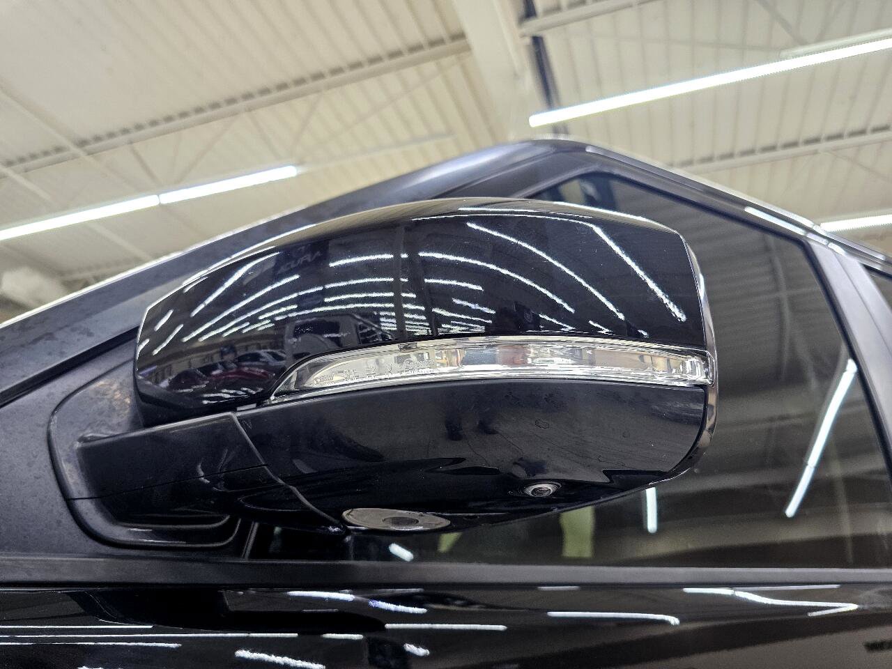 Used 2016 Land Rover LR4 HSE LUX image 10