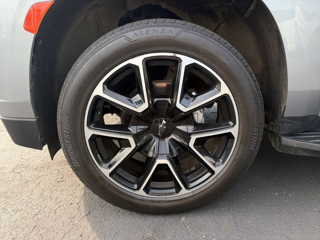 Used 2023 Chevrolet Tahoe RST AWD/4WD image 29