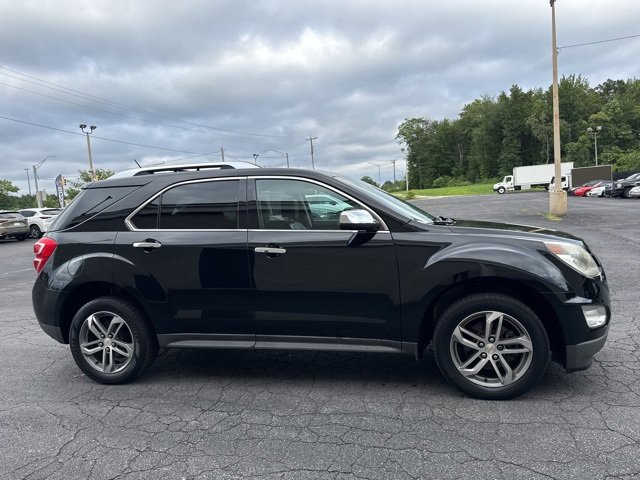 Used 2016 Chevrolet Equinox LTZ w/ Enhanced Convenience Package image 5