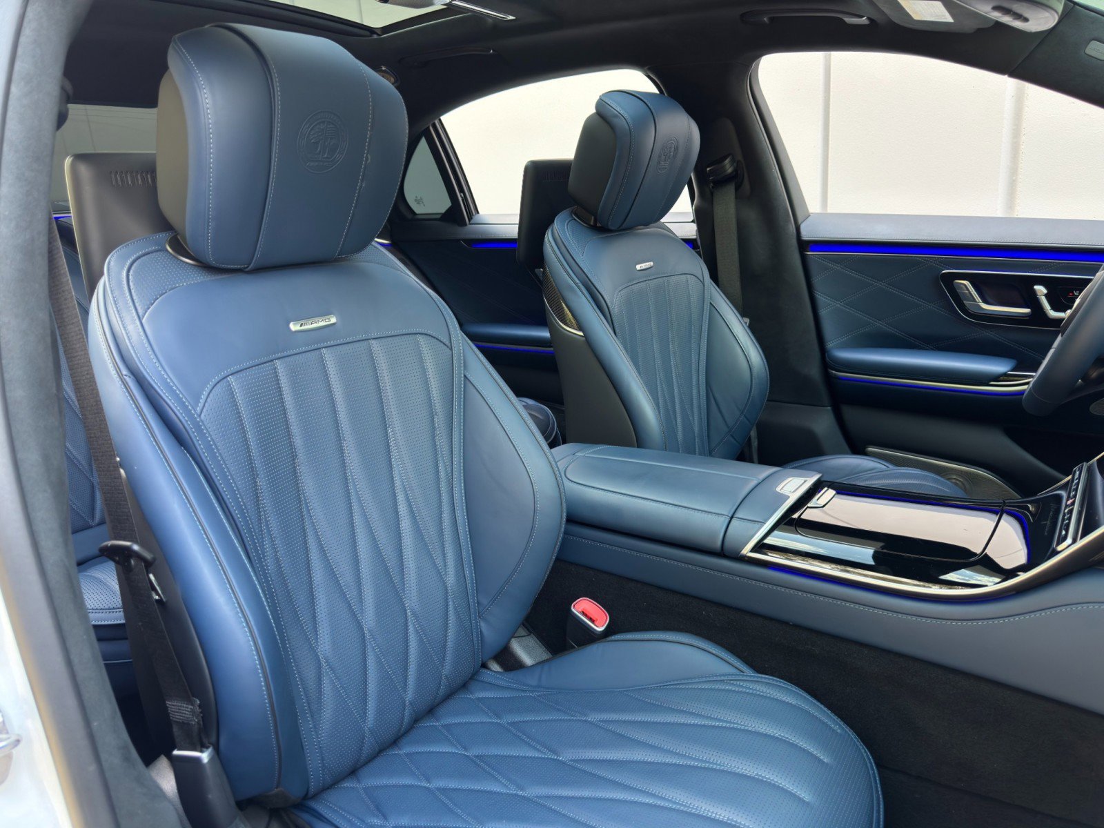 Used 2025 Mercedes-Benz S 63 AMG S image 54