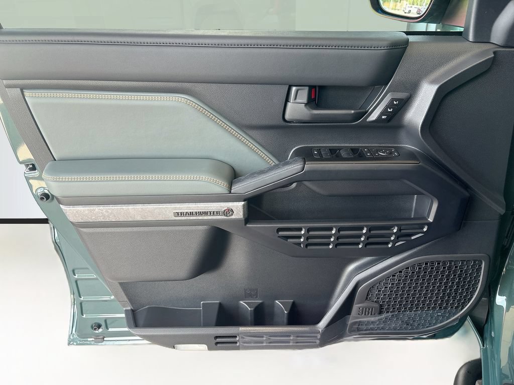 New 2026 Toyota 4Runner Trailhunter AWD/4WD image 23