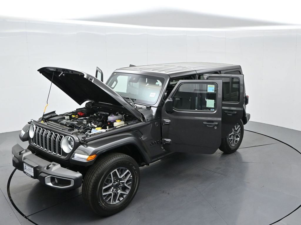 New 2025 Jeep Wrangler Sahara image 27