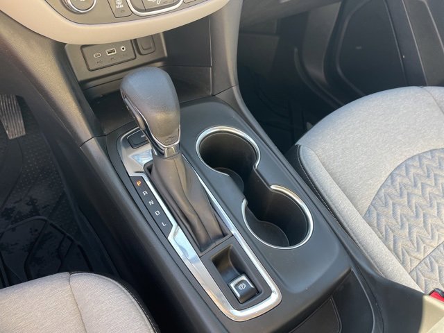 Used 2022 Chevrolet Equinox LS w/ LS Convenience Package image 29