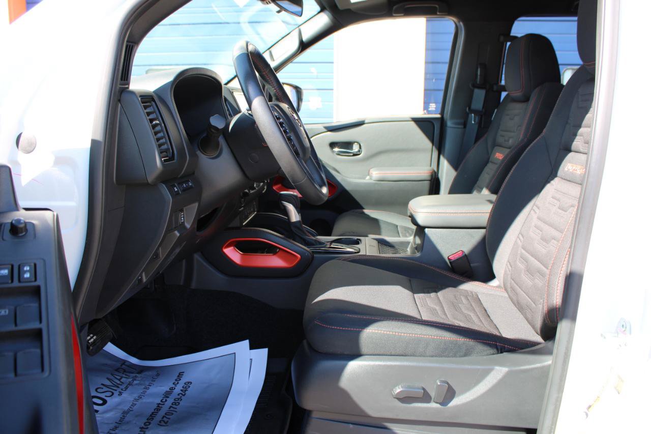 Used 2024 Nissan Frontier PRO-4X w/ Pro Convenience Package AWD/4WD image 16