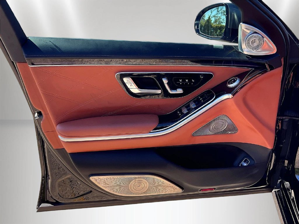 Used 2024 Mercedes-Benz Maybach S 580 4MATIC image 20