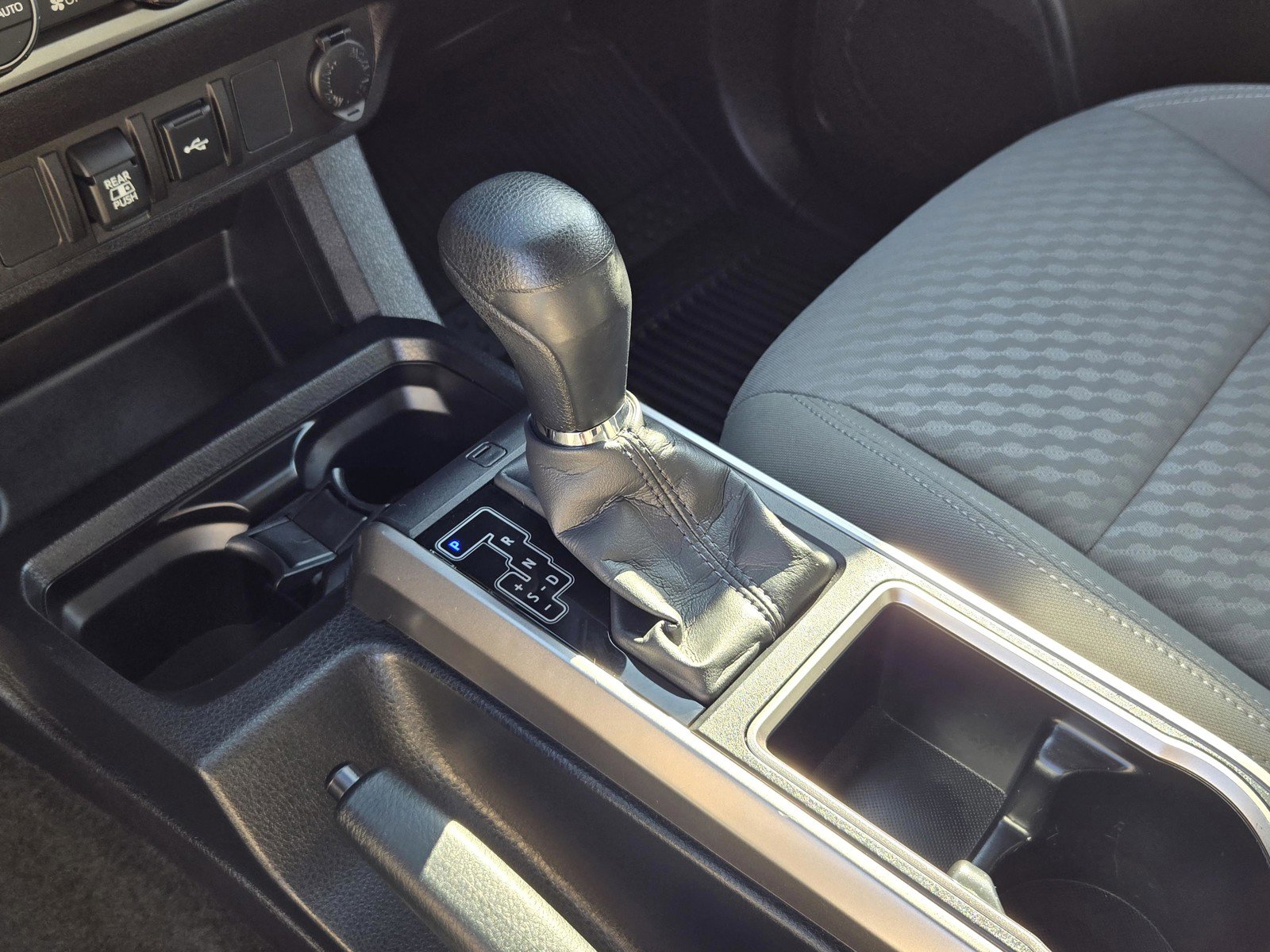 Used 2023 Toyota Tacoma SR5 image 18