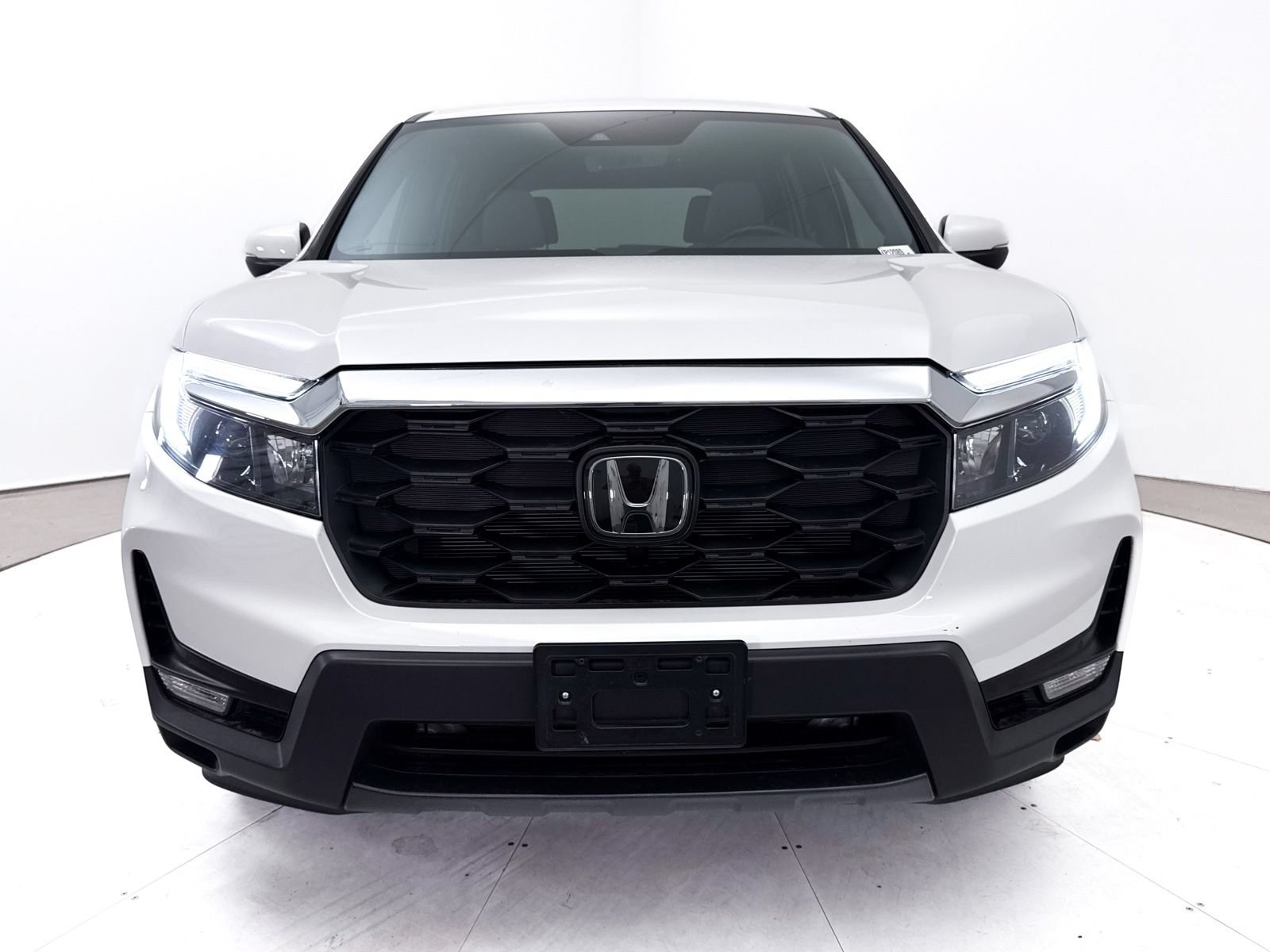 Used 2023 Honda Passport EX-L image 11
